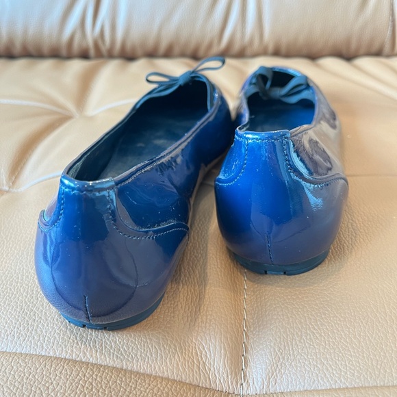 Beautiful Navy Prada Ballerina Flats - Picture 5 of 12